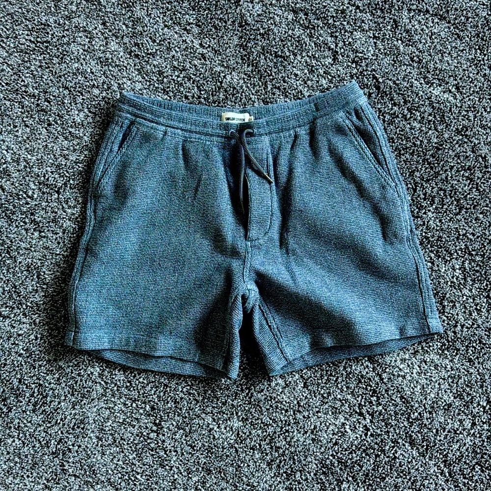 Taylor stitch shorts